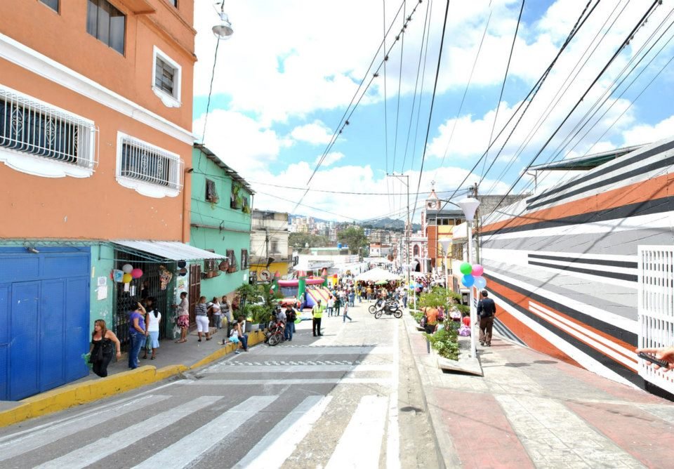 Bulevar El Carmen en la barriada Petare de Caracas
